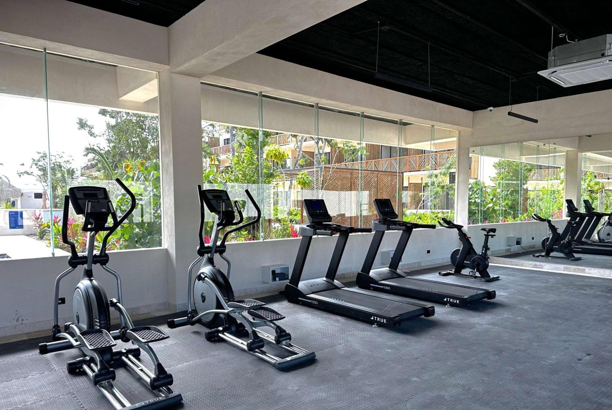 Wyndham Tulum Hotel Bagian luar foto